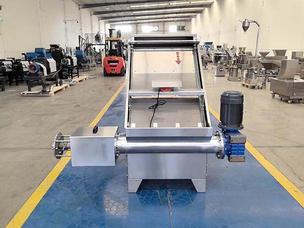 FR-800 Slope Screen Separator