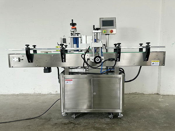 Round Bottle Labeling Machine