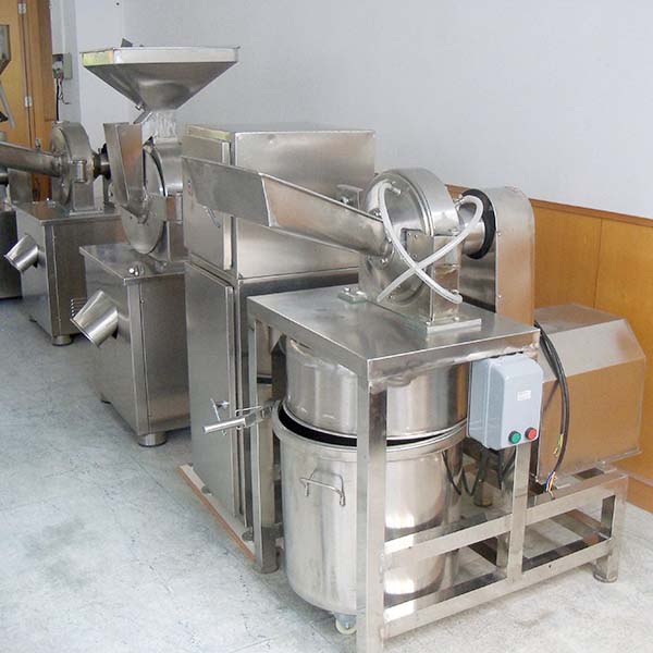 Chili Powder Grinding Machines