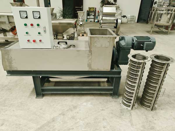 Screw Dewatering Machine to Greece