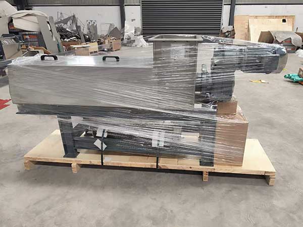 Screw Dewatering Machine to Greece